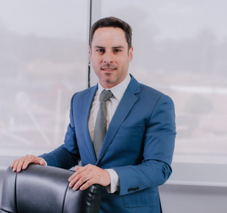Dr. Michael Santos - Advogado especialista em Direito de Família em Santa Bárbara MG