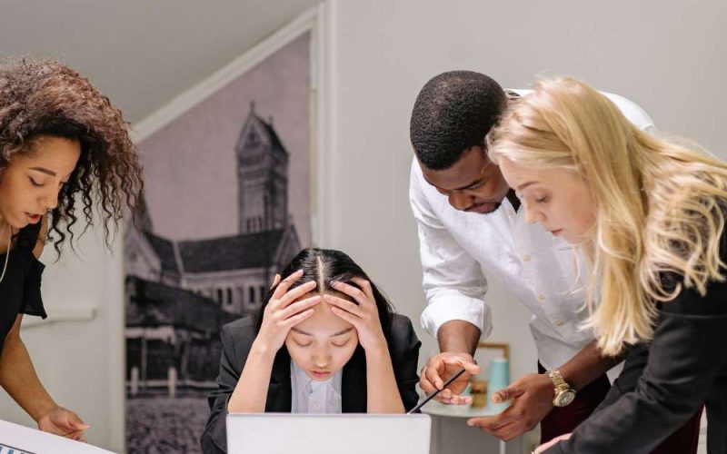 Assédio no Trabalho